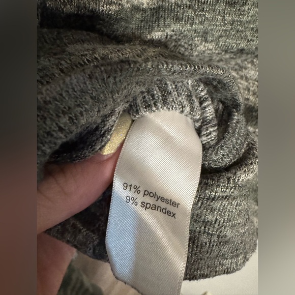 2/$15 Maurice’s Camo Set Short & Cowl Neck - Picture 6 of 10